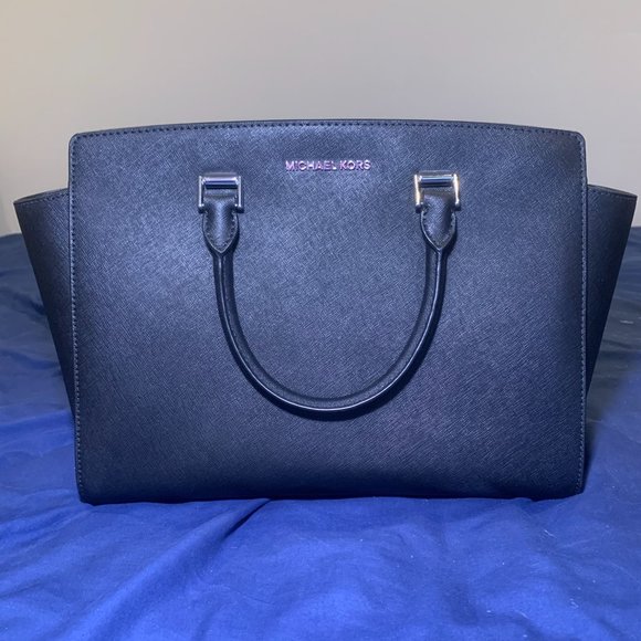 Michael Kors Selma Satchel Black Leather